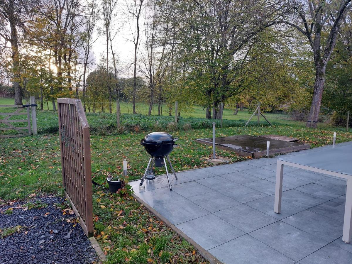 Le Reposoir Maison Spacieuse Avec Feu Au Bois Bertogne エクステリア 写真